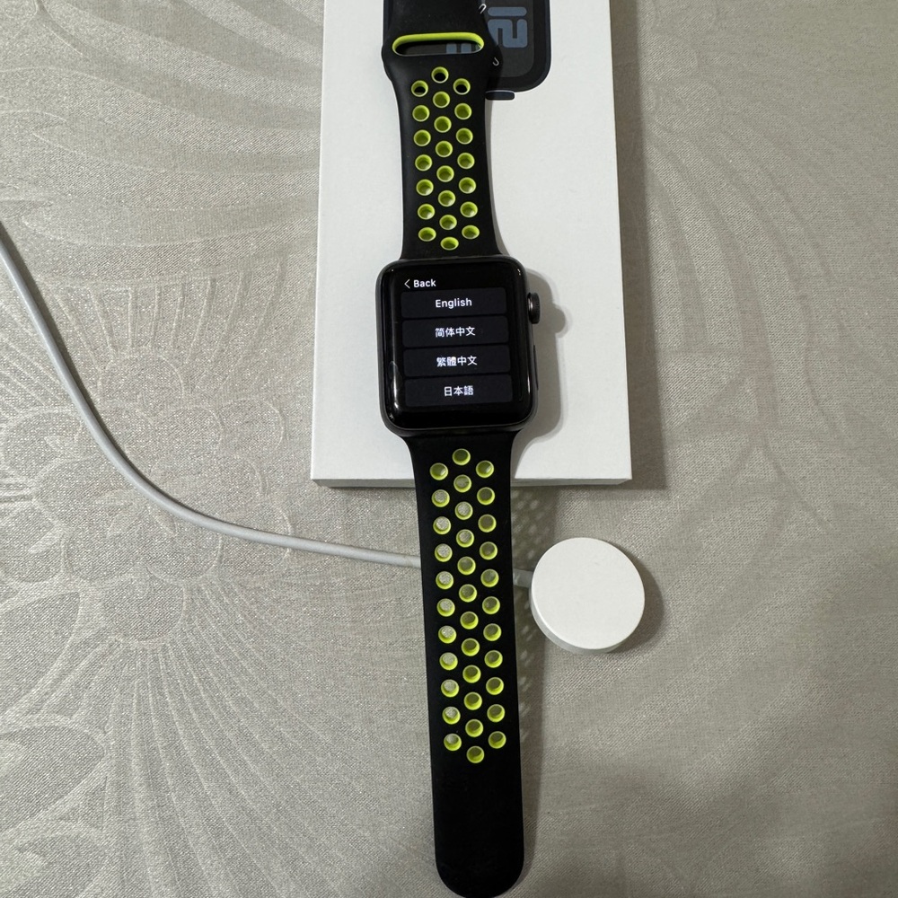Apple watch 3